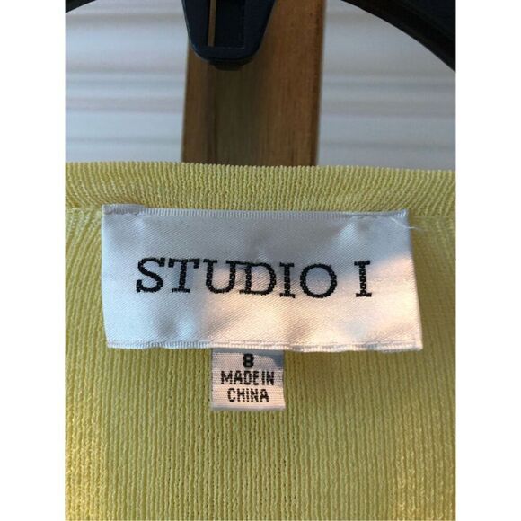Studio 1 Women’s Yellow Button Up Cardigan Sweater with Embroidered Flower Size - Picture 6 of 8